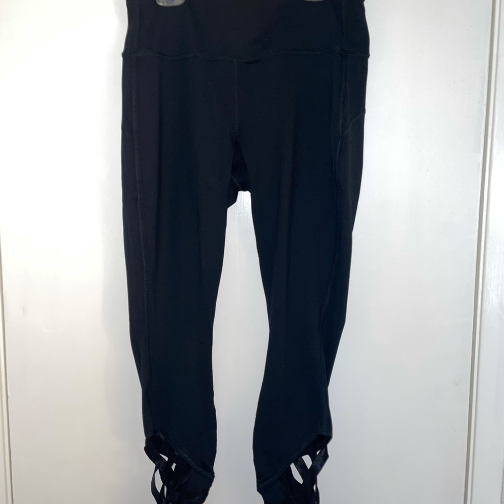 Hollister Black Crisscross Ankle Leggings